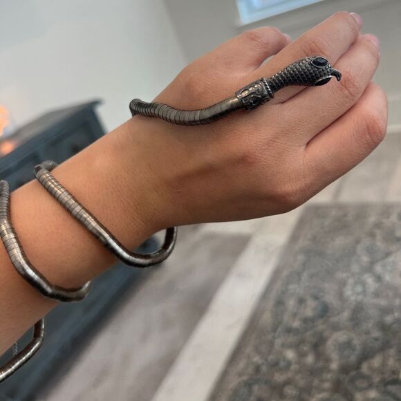 Versatile Serpenti-Style Snake Jewelry-Necklace Bracelet in One - Picture 12 of 12